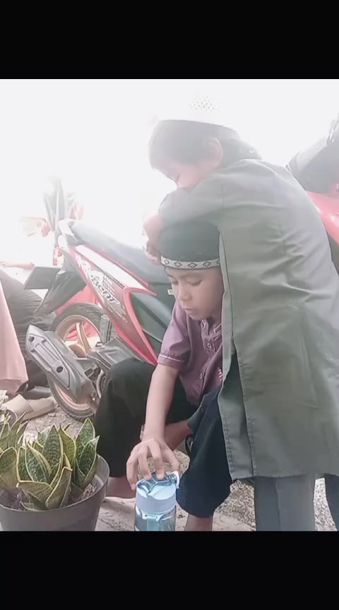@noun_nurull