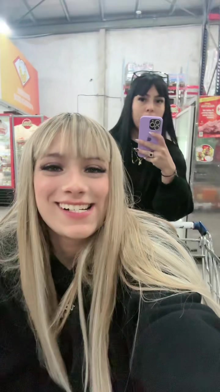 @Jazmincita