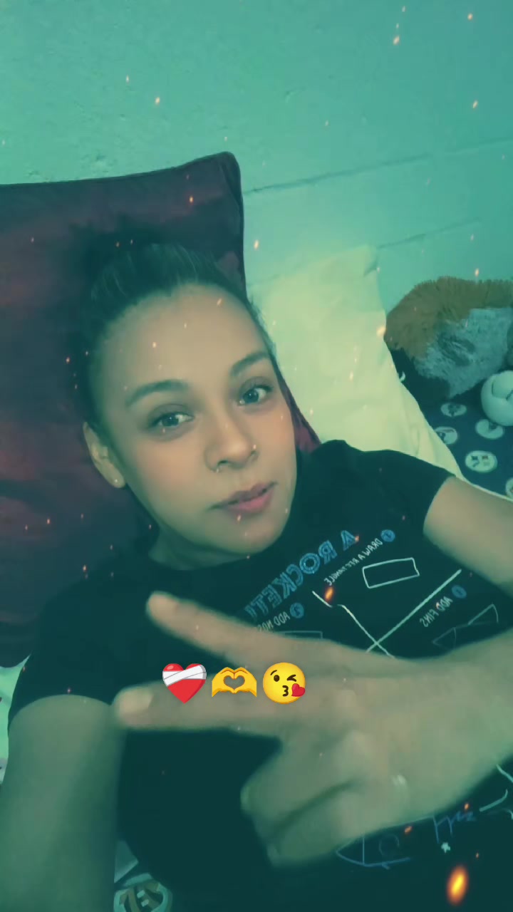 @Cris 🤟🍀💗