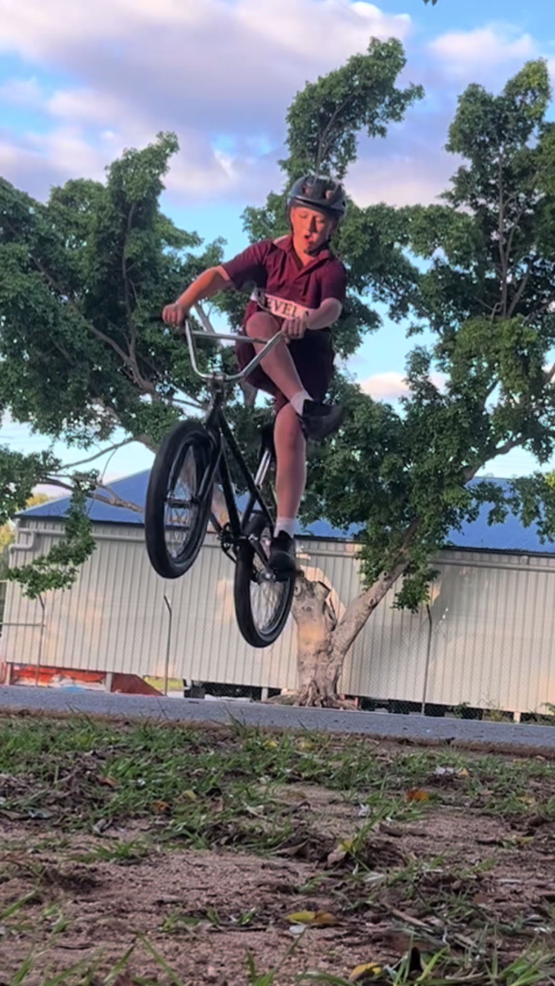 @𝘽𝙚𝙣𝙣𝙮