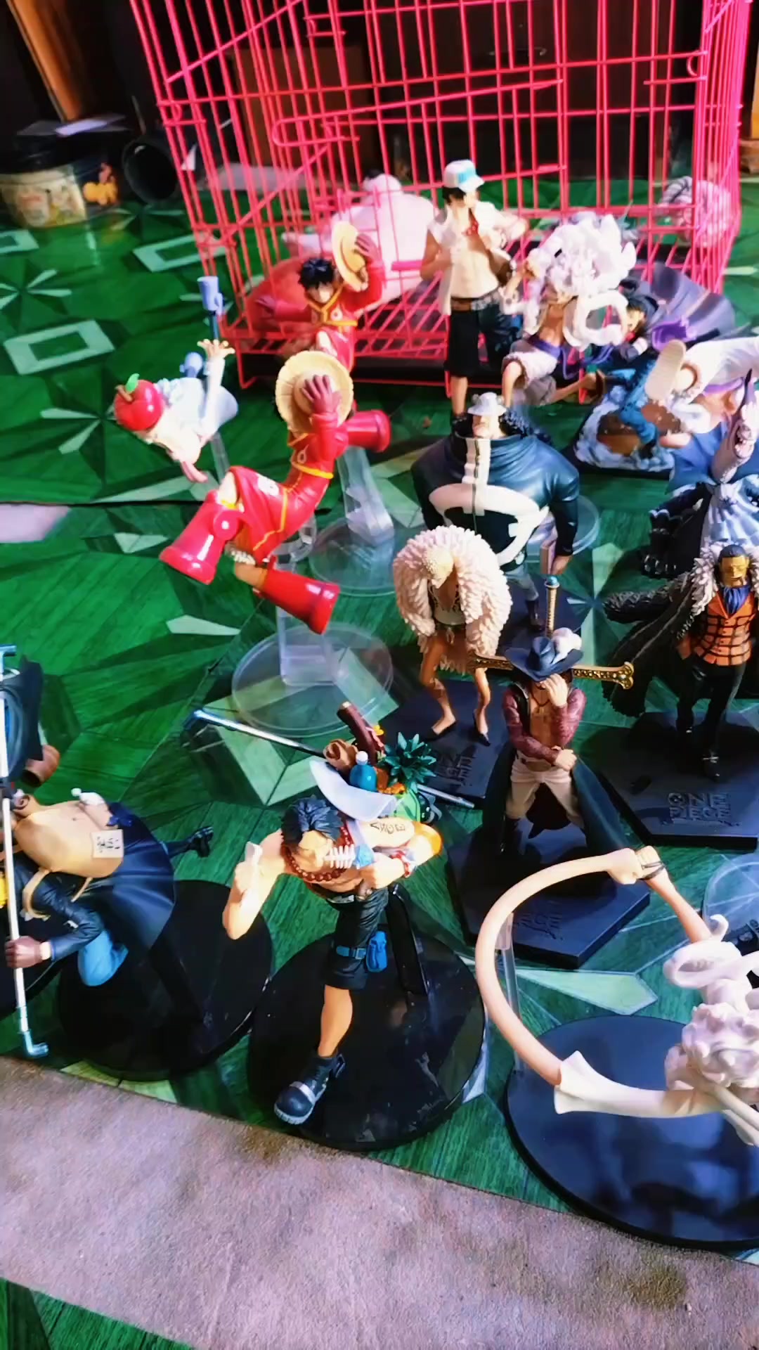 @Cherry🍒wan Yan🌪️figure shop