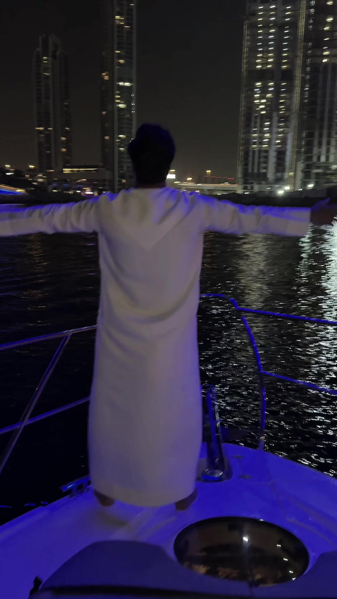 @🇦🇪ولید شیخ