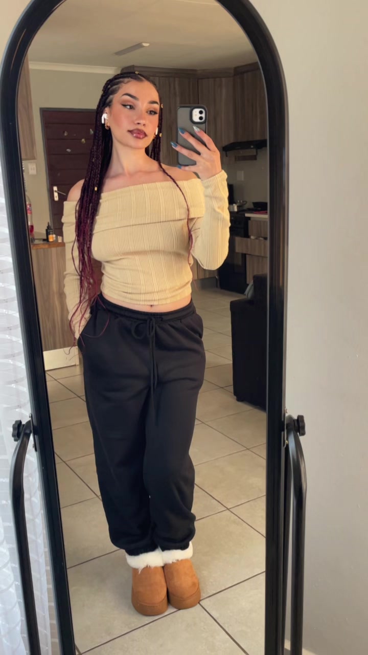 @Kaylen January✨🧿