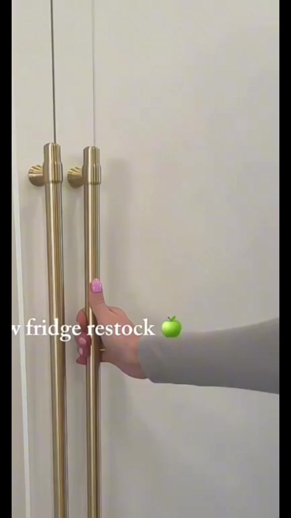 @Emi