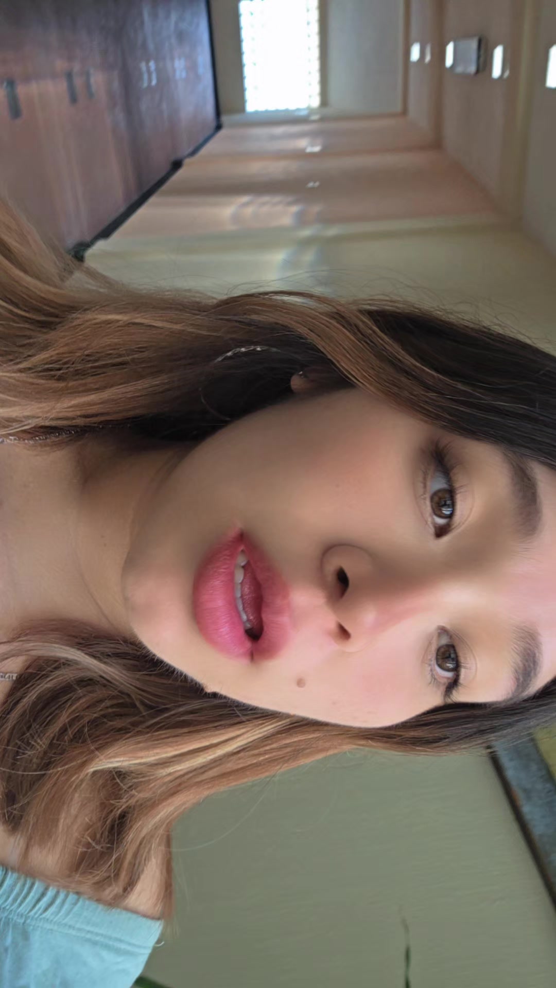 @Lizi Mejia👑