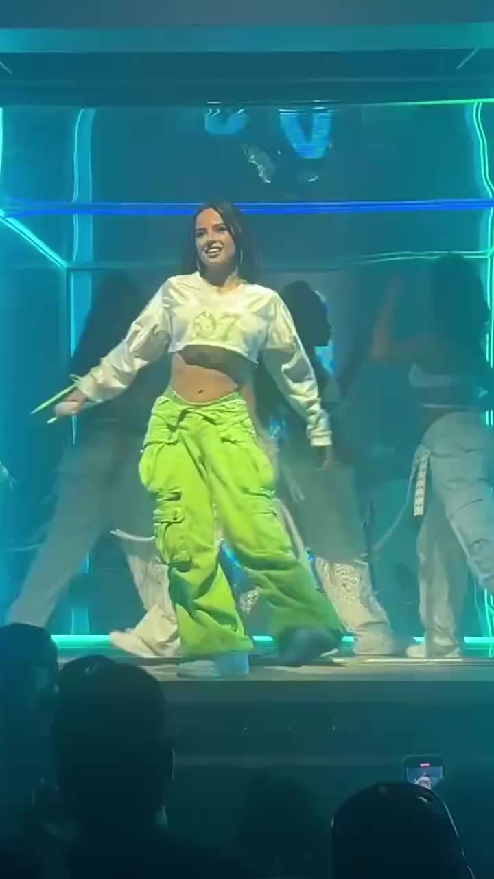 @(Fans de Becky G)