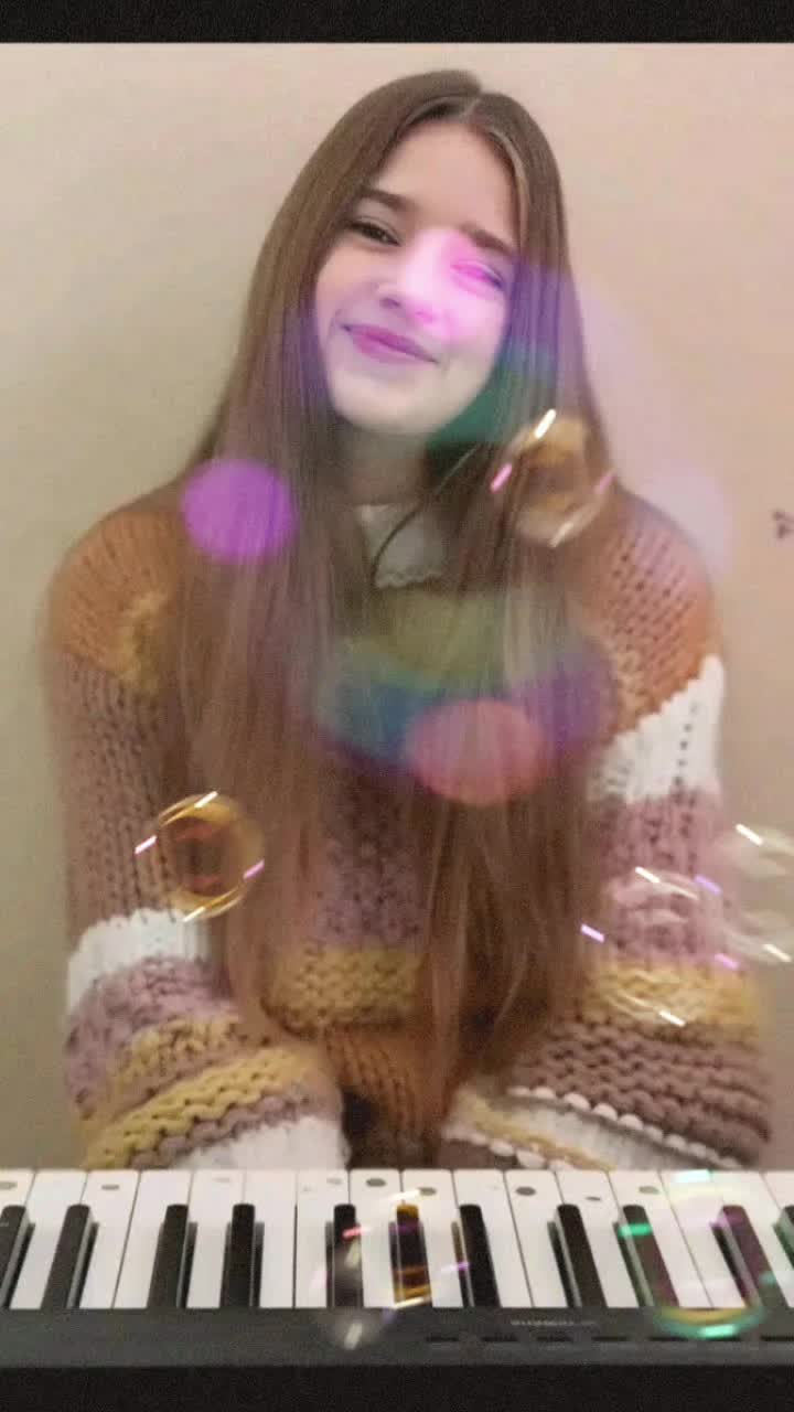 @karolina protsenko