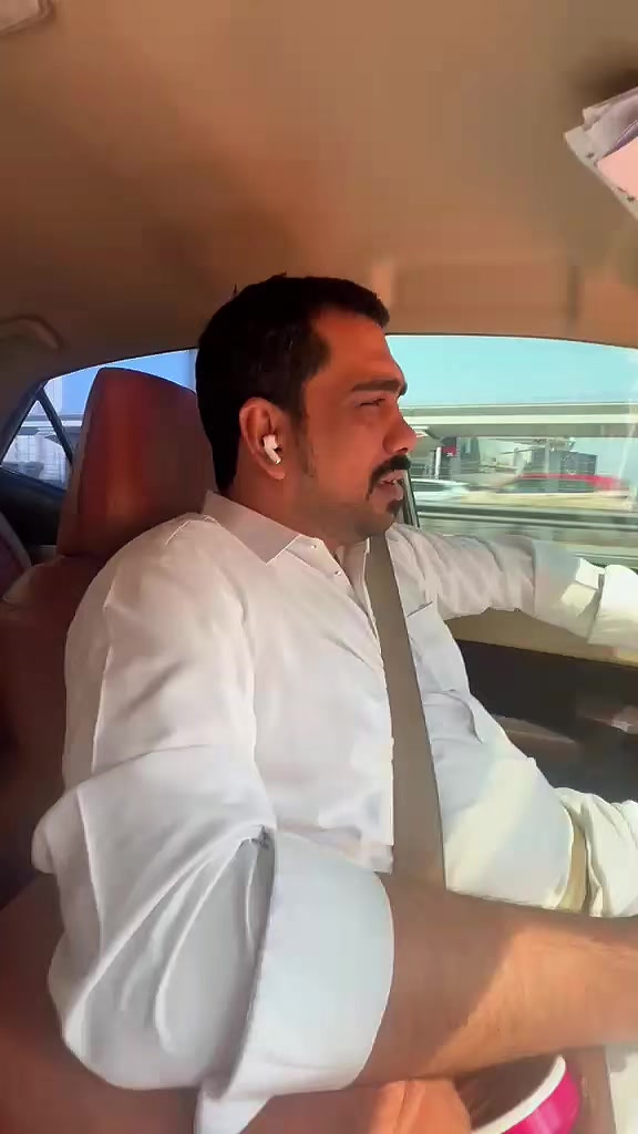 @Malak Nasar khan (MNk)