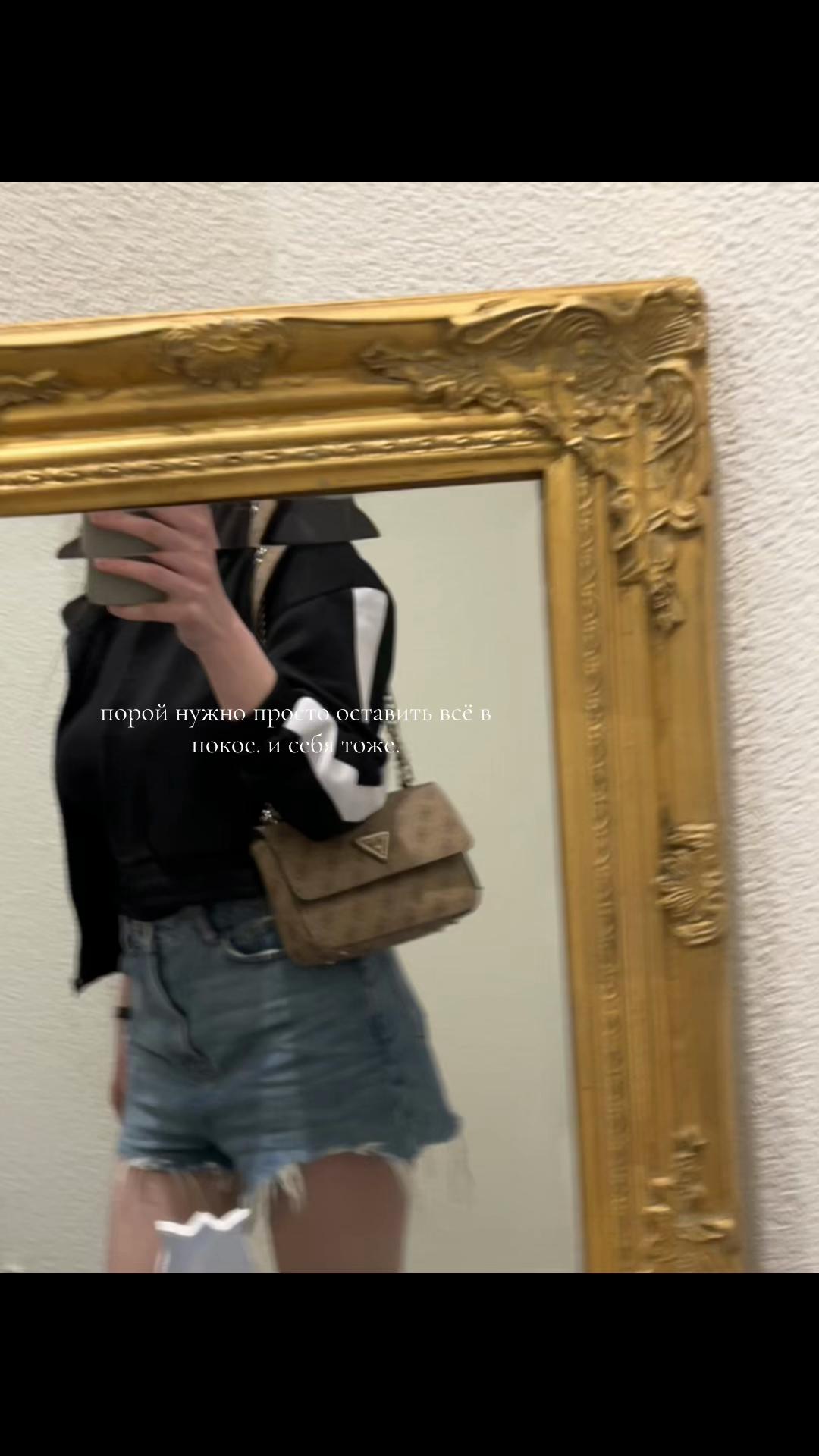 @♌️