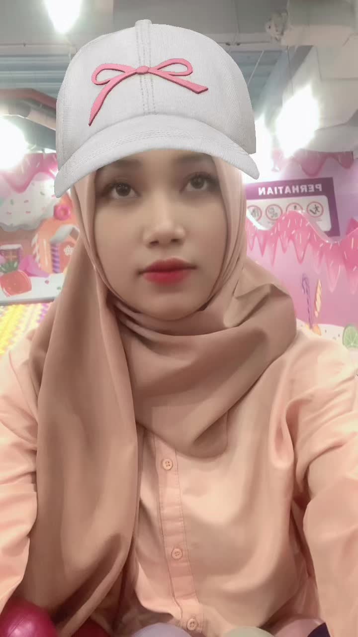 @v a