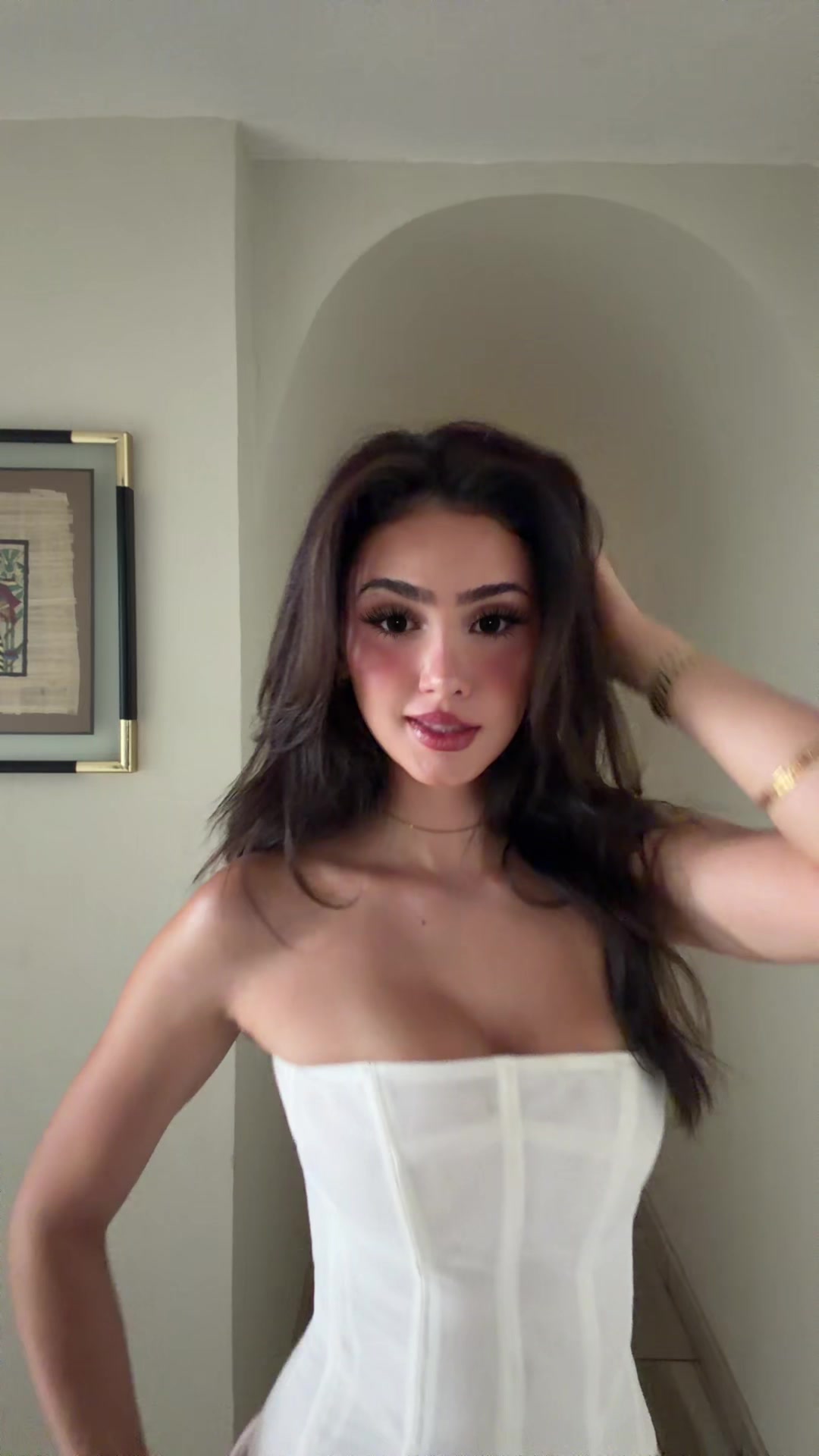 @Gabriela