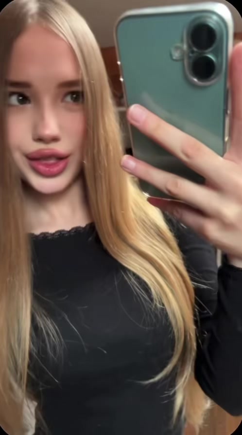 @HeavenlyBlonde