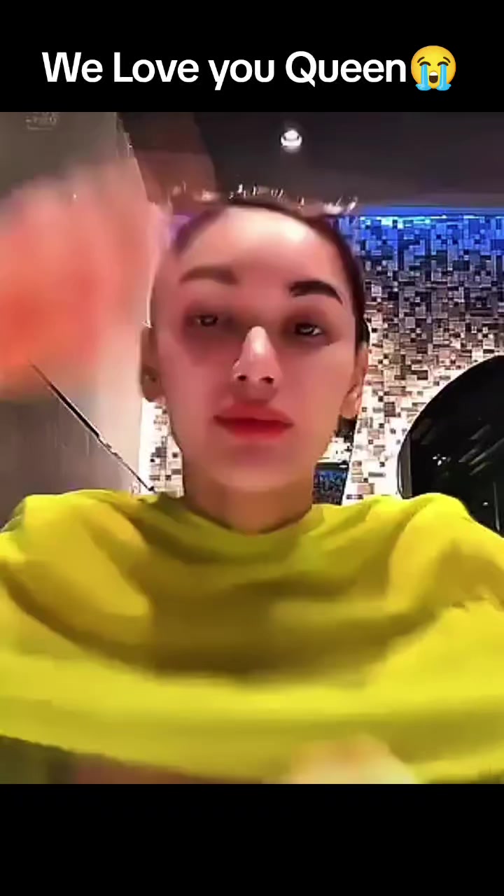 @𝐏𝐀𝐆𝐄𝐀𝐍𝐓 𝐐𝐔𝐄𝐄𝐍 🌈