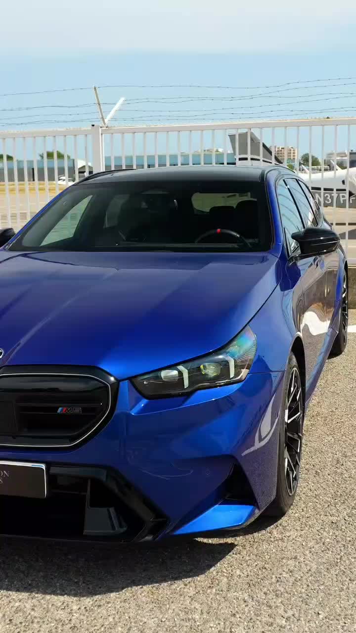 @عشاق السيارات أحبكم جميعا &hearts;️❣️