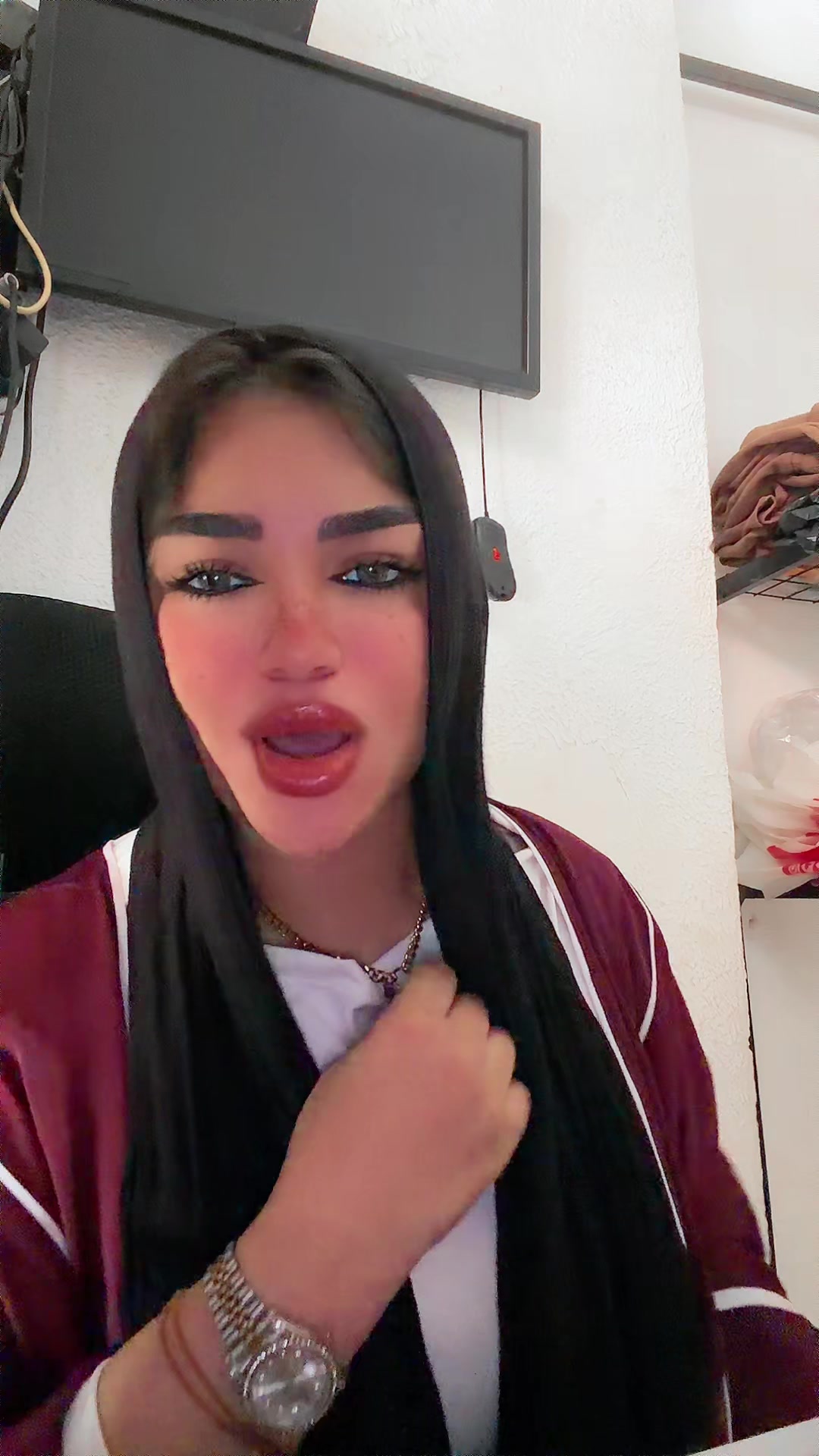 @LOGYELSONY