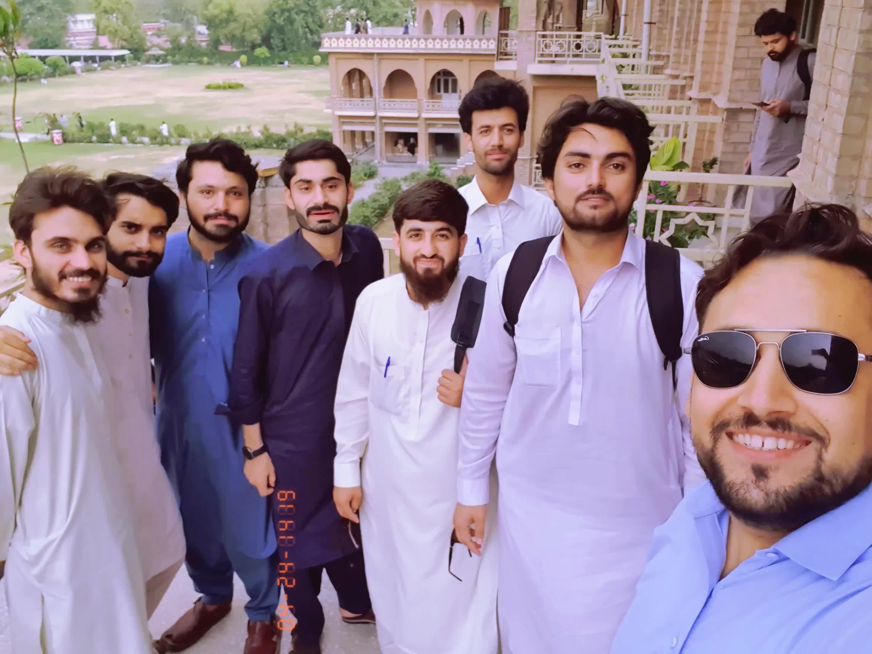 @it's_Latif_Wazir