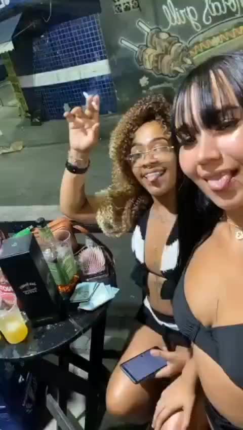 @MermaidVyvi