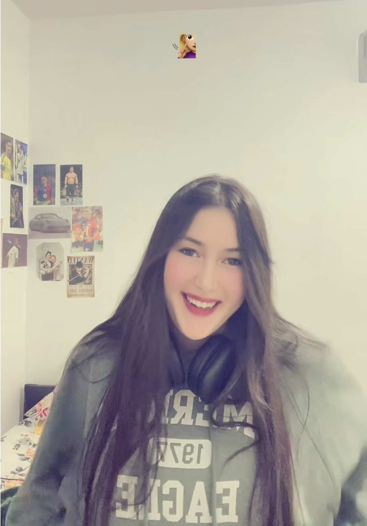 @♛.