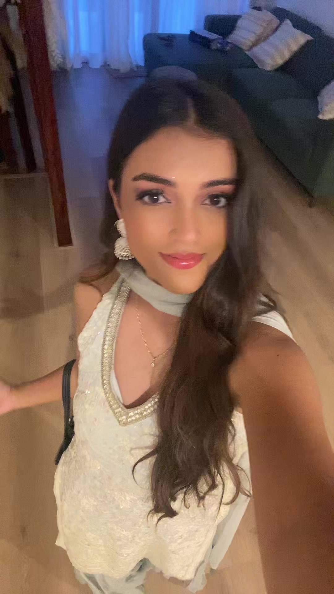 @Yashi&rsquo;s World 🇱🇰