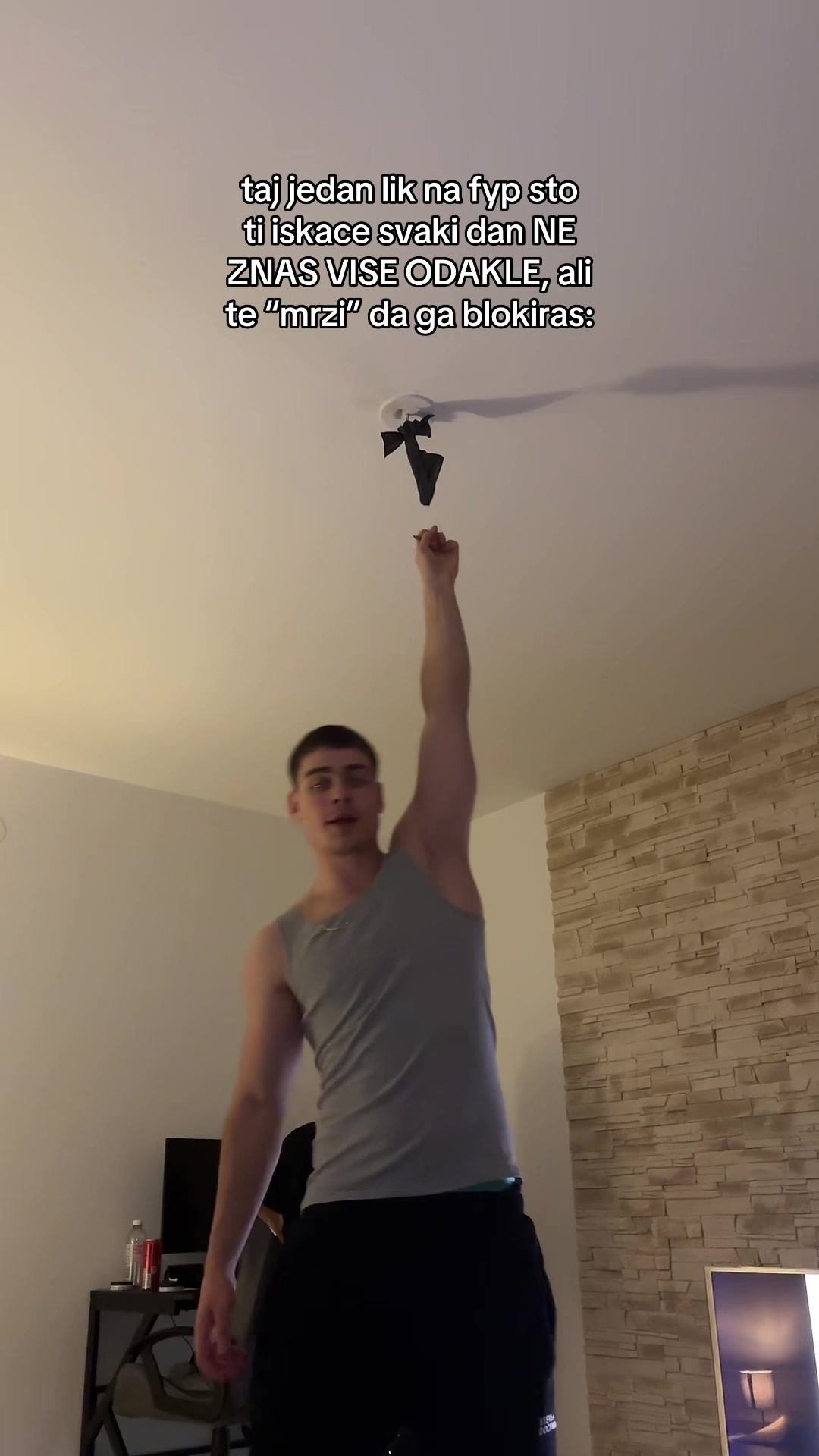 @Velja