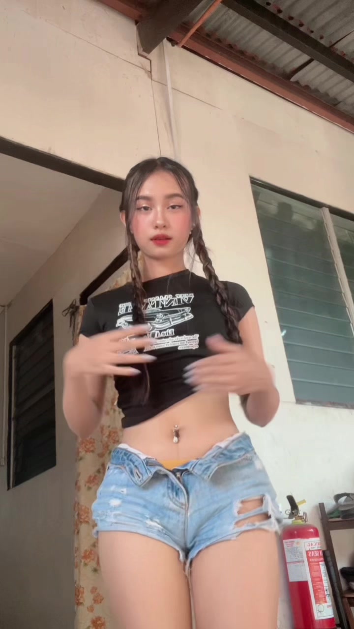 @Ezh