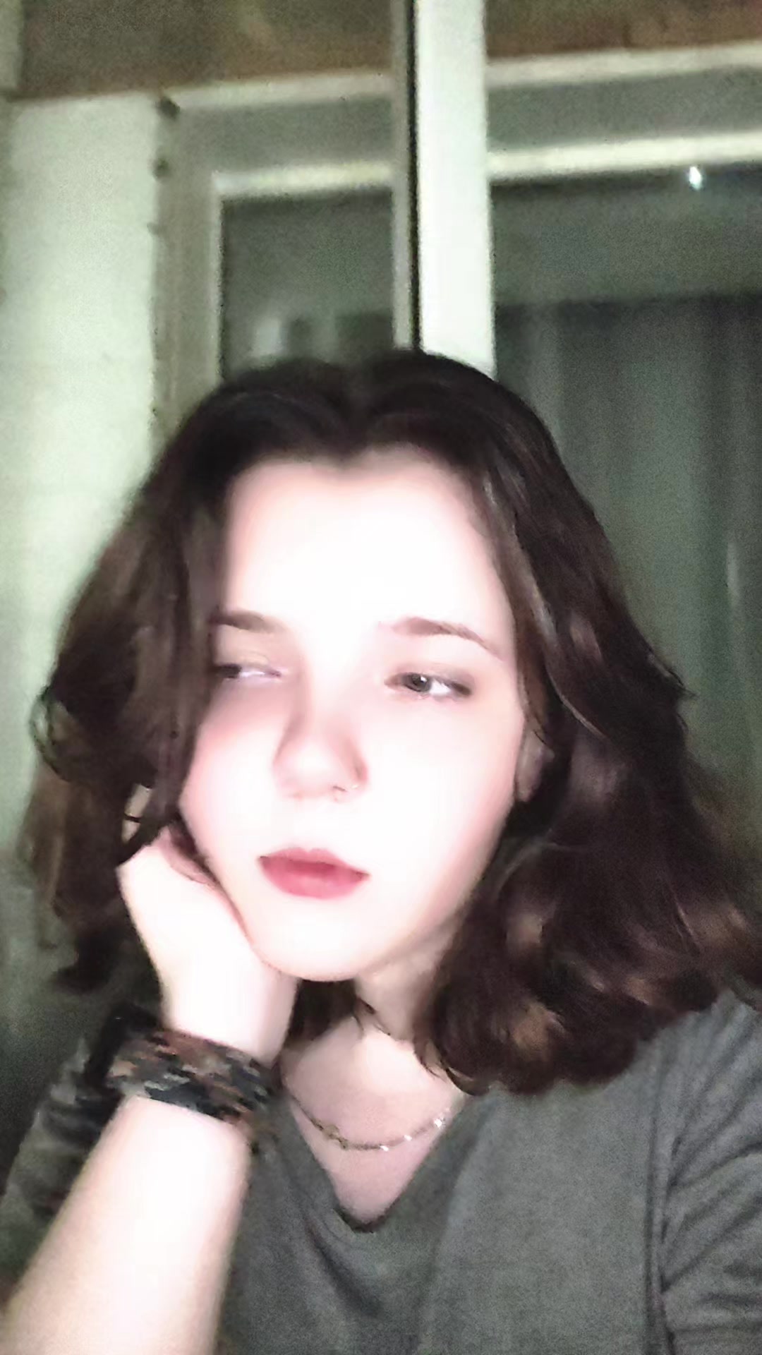 @Гайка