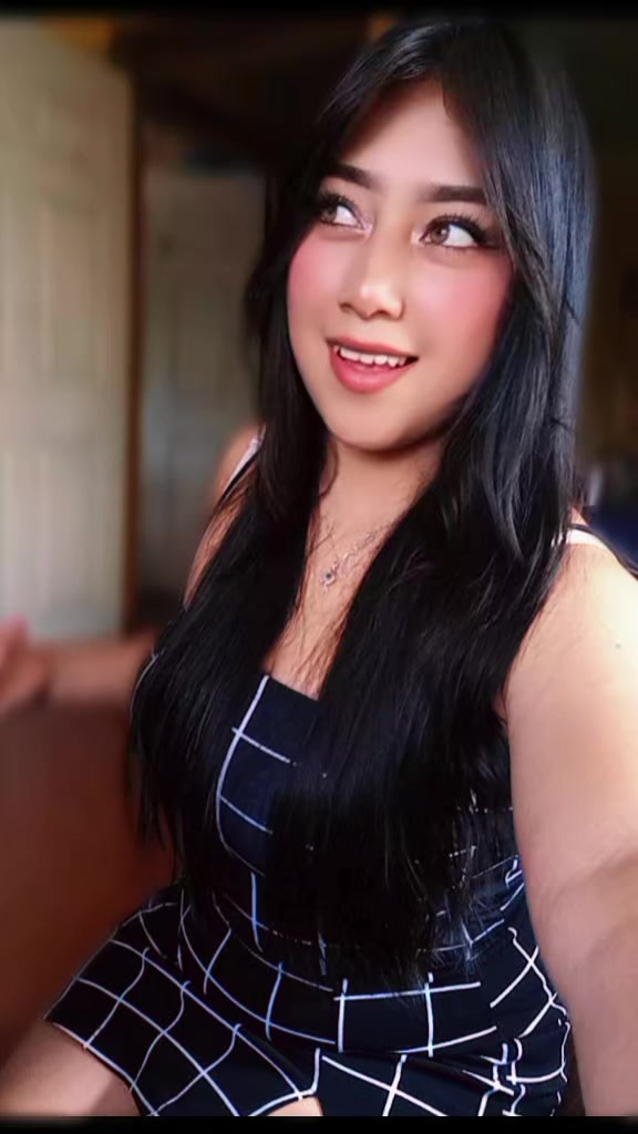@꧁♡𝐸𝓼𝓽𝓮𝓯𝓪𝓷𝔂♡꧂