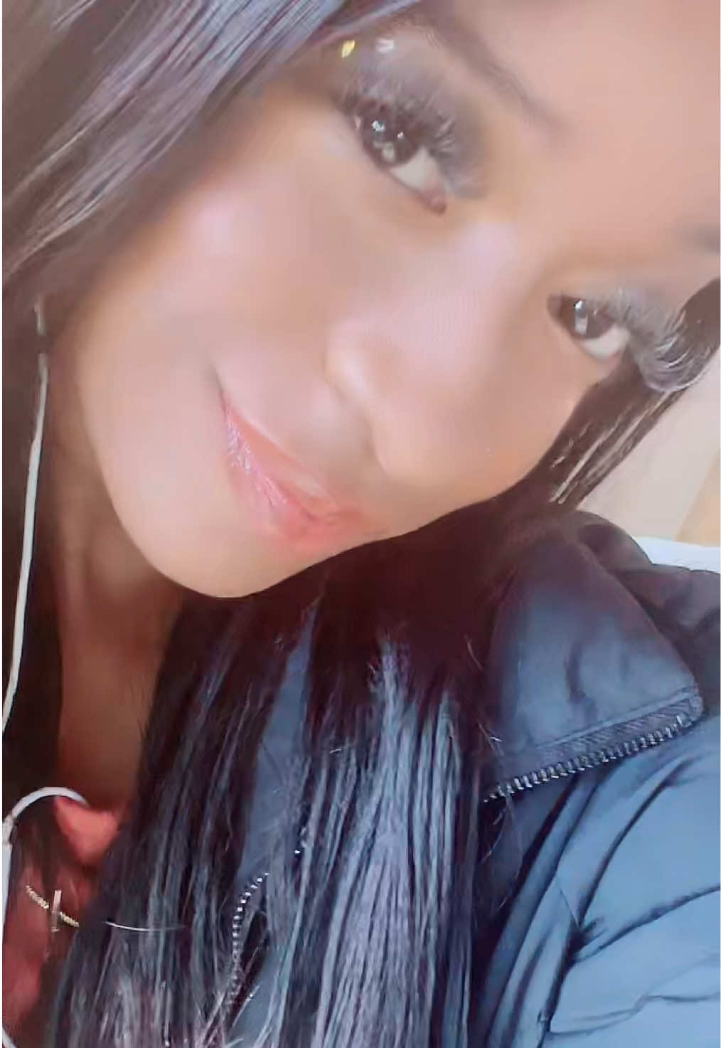 @🥰C H 👑 N 🌹 L 🗝️