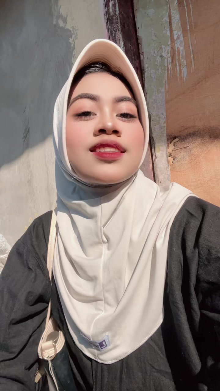 @lunless🕷️🥀