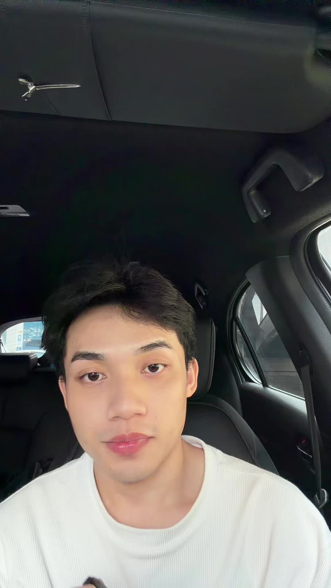@👽 NotYourMan 🛸