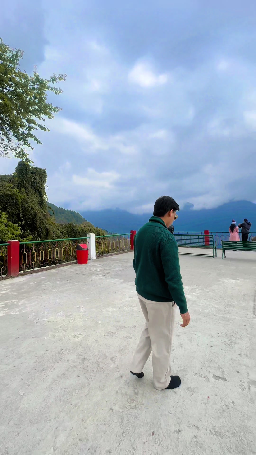 @Nogen Limbu Hangsarumba