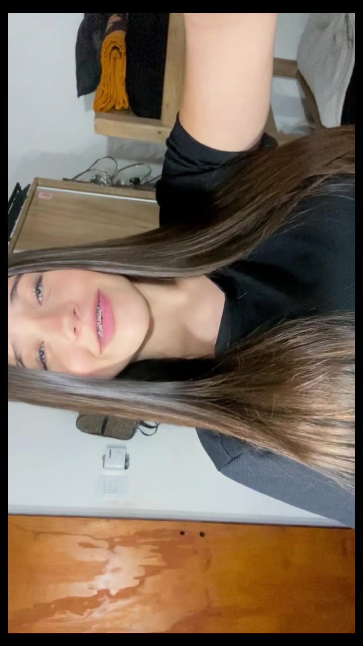 @𝓻𝓮𝓮🖤