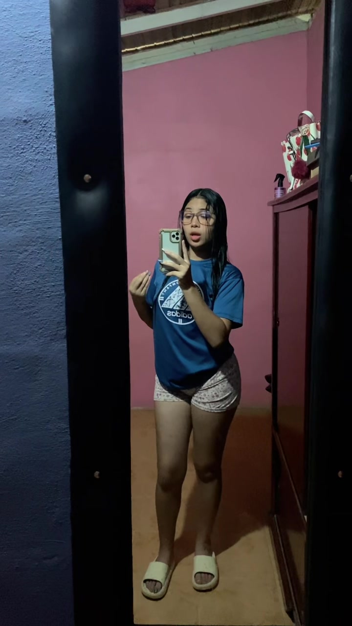 @Niki๐๐ซ