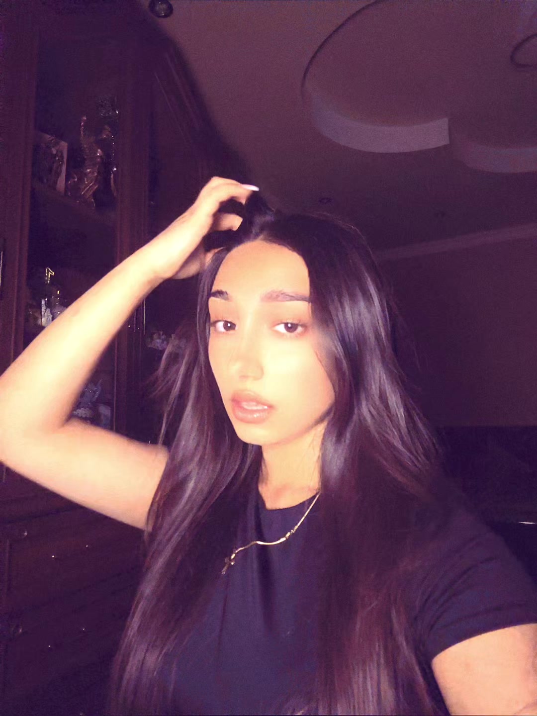 @𝐀𝐧𝐢.𝐉𝐨𝐮𝐫𝐧𝐚𝐥𝐢𝐬𝐭