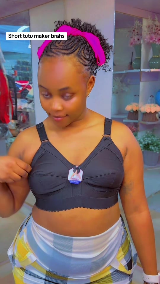 @noreenundergaments