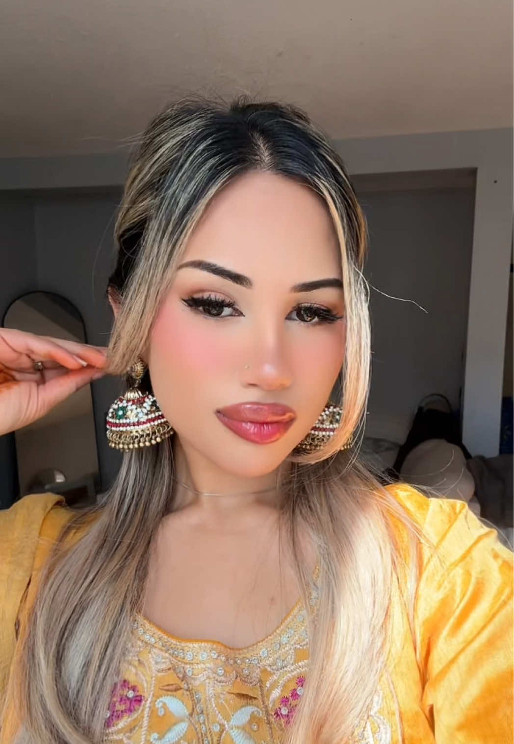 @ᴬ
