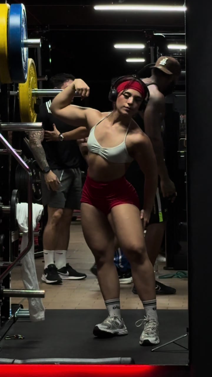 @Edna 🦍🎀