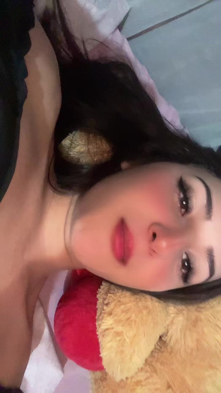 @Natasha_Elizabeth1
