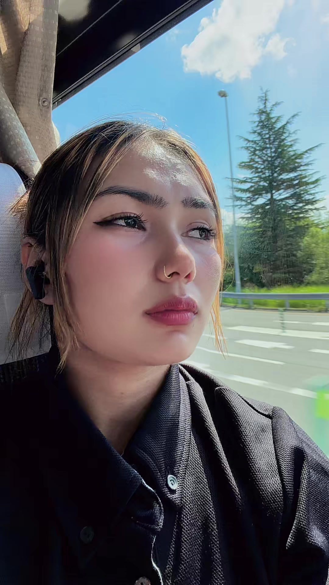 @🦋🧿🇯🇵里真 軽木🇳🇵🧿🦋