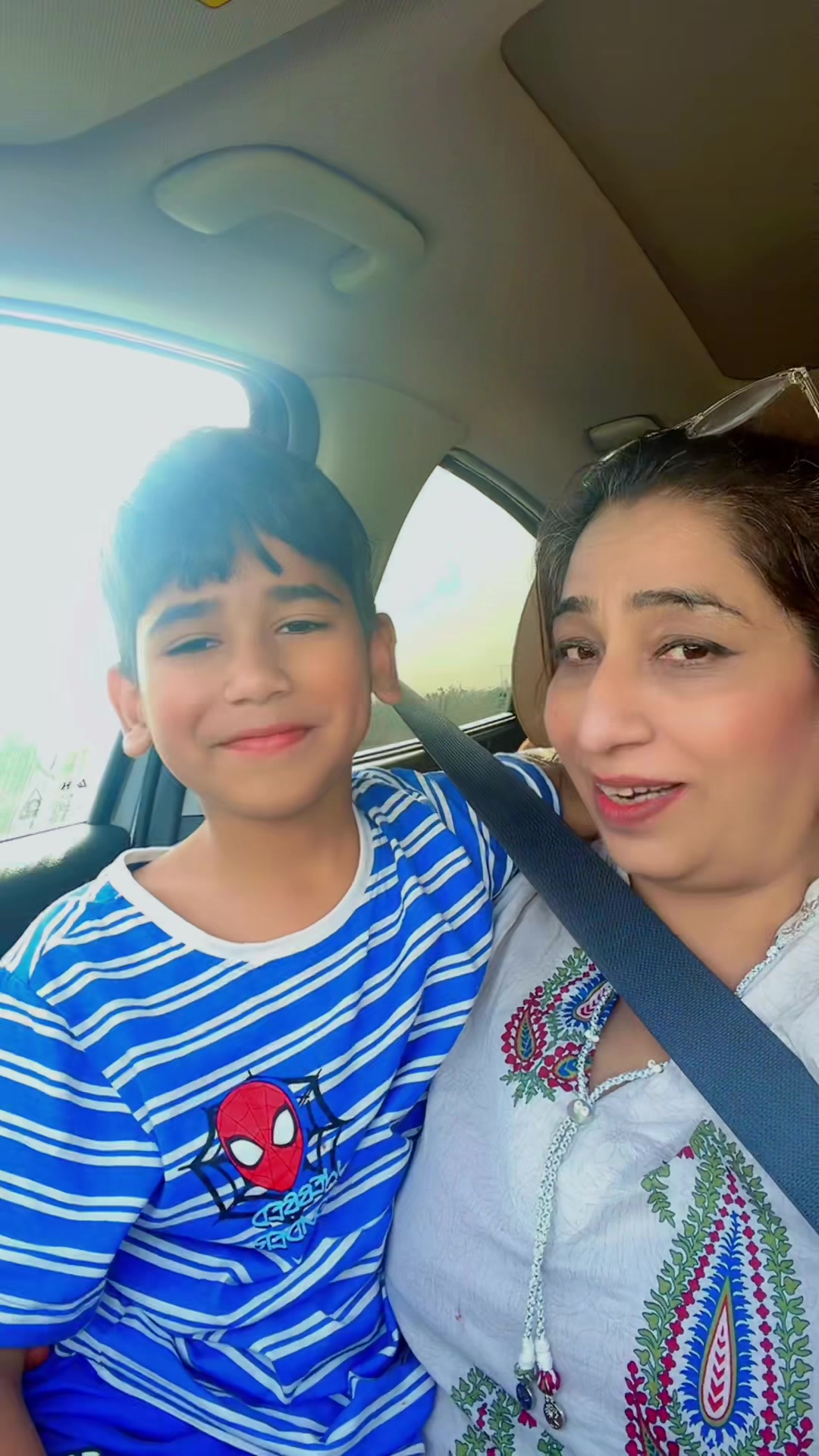 @Explorewithshakila