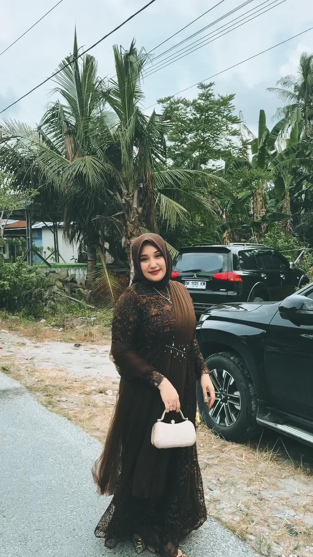 @Ny. Humaira Ozan