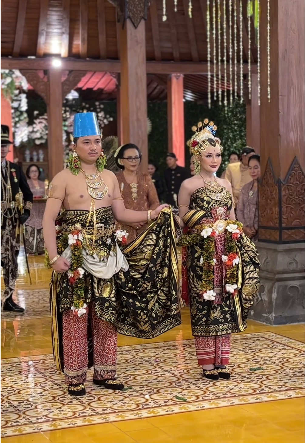 @Mamuktukangmakeupjogja