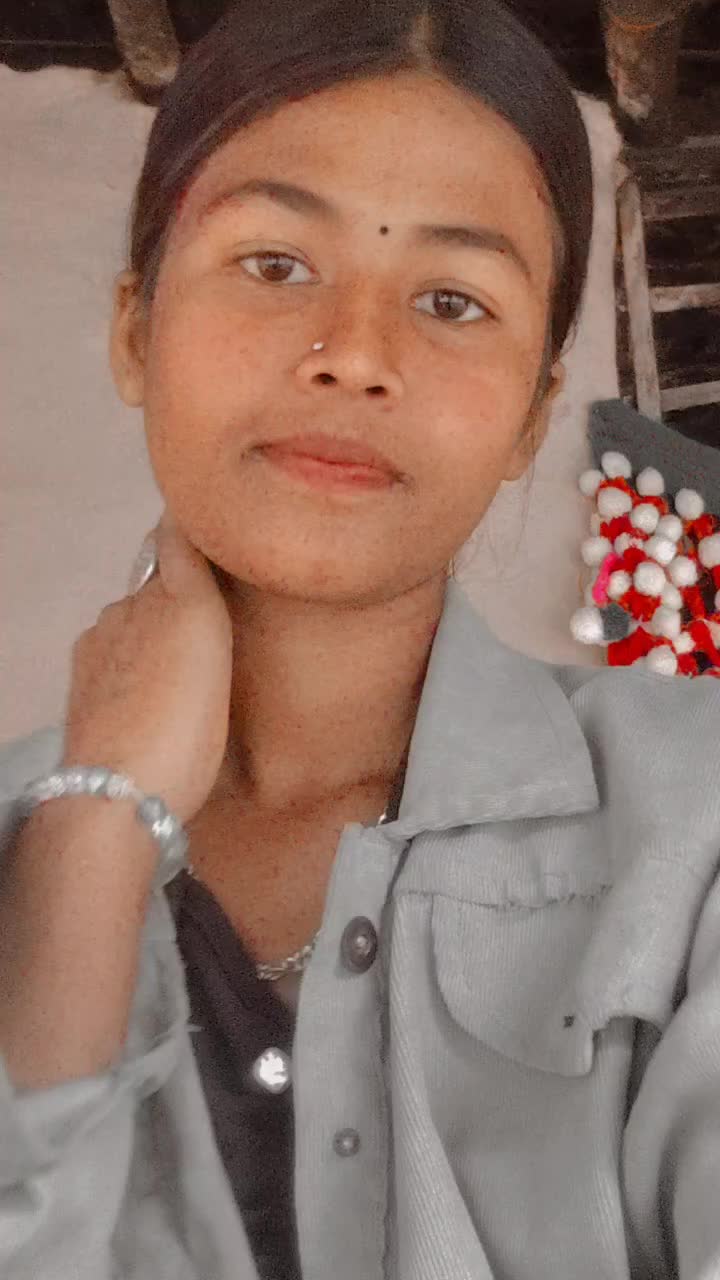 @Silent 🤭 Girl 🫰