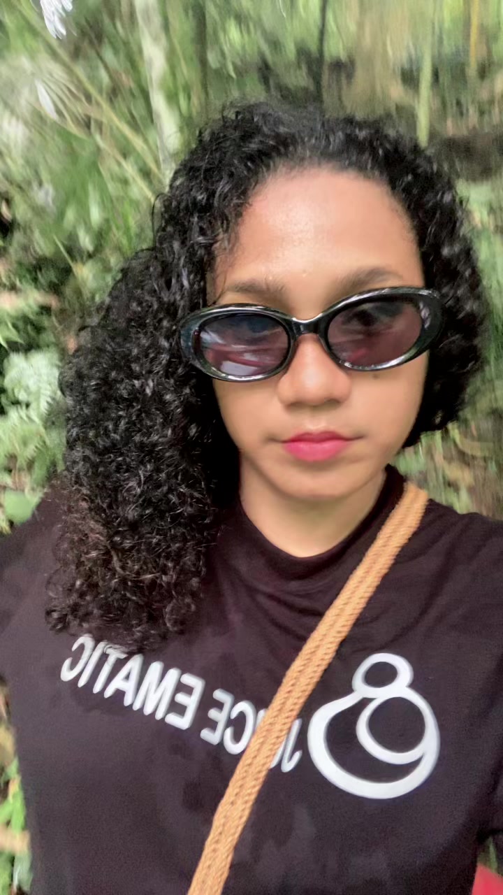 @VhalyKbarek🦋