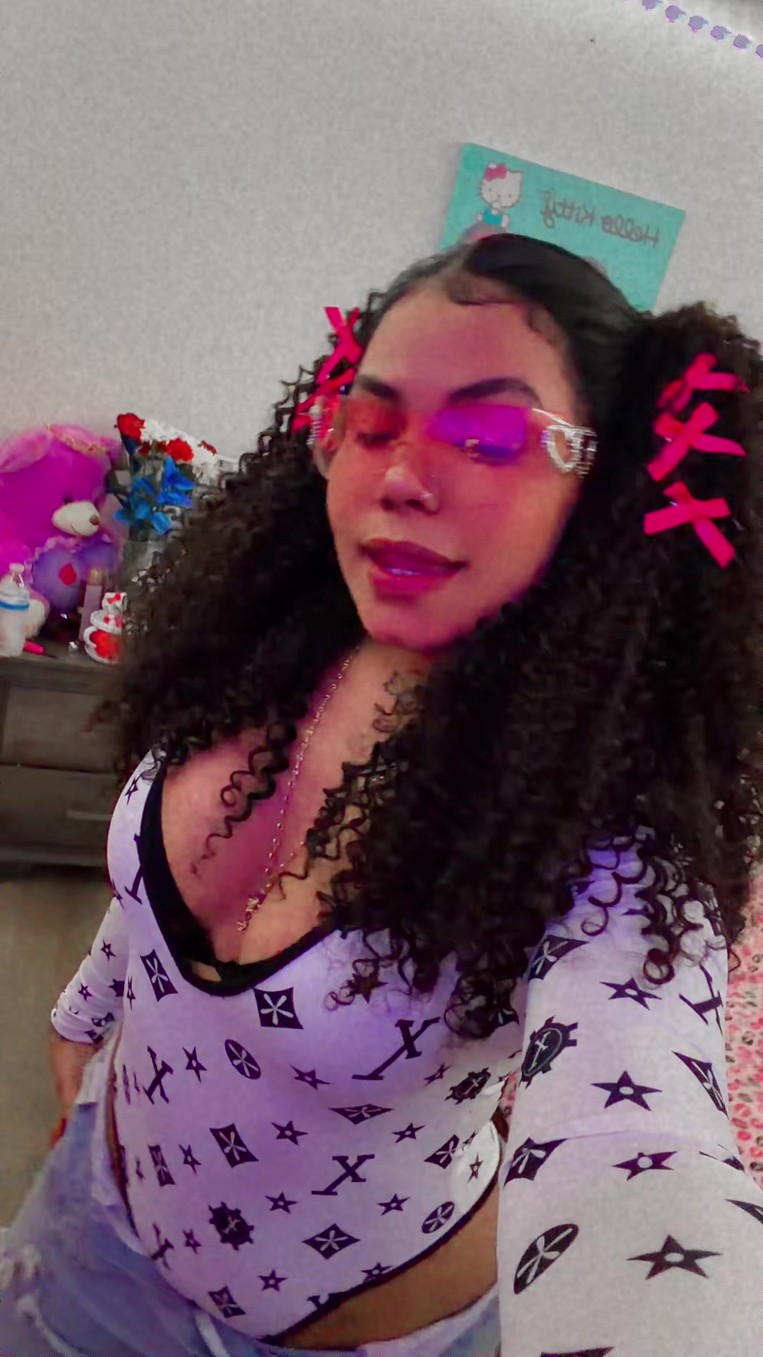@Bella viki 🦄