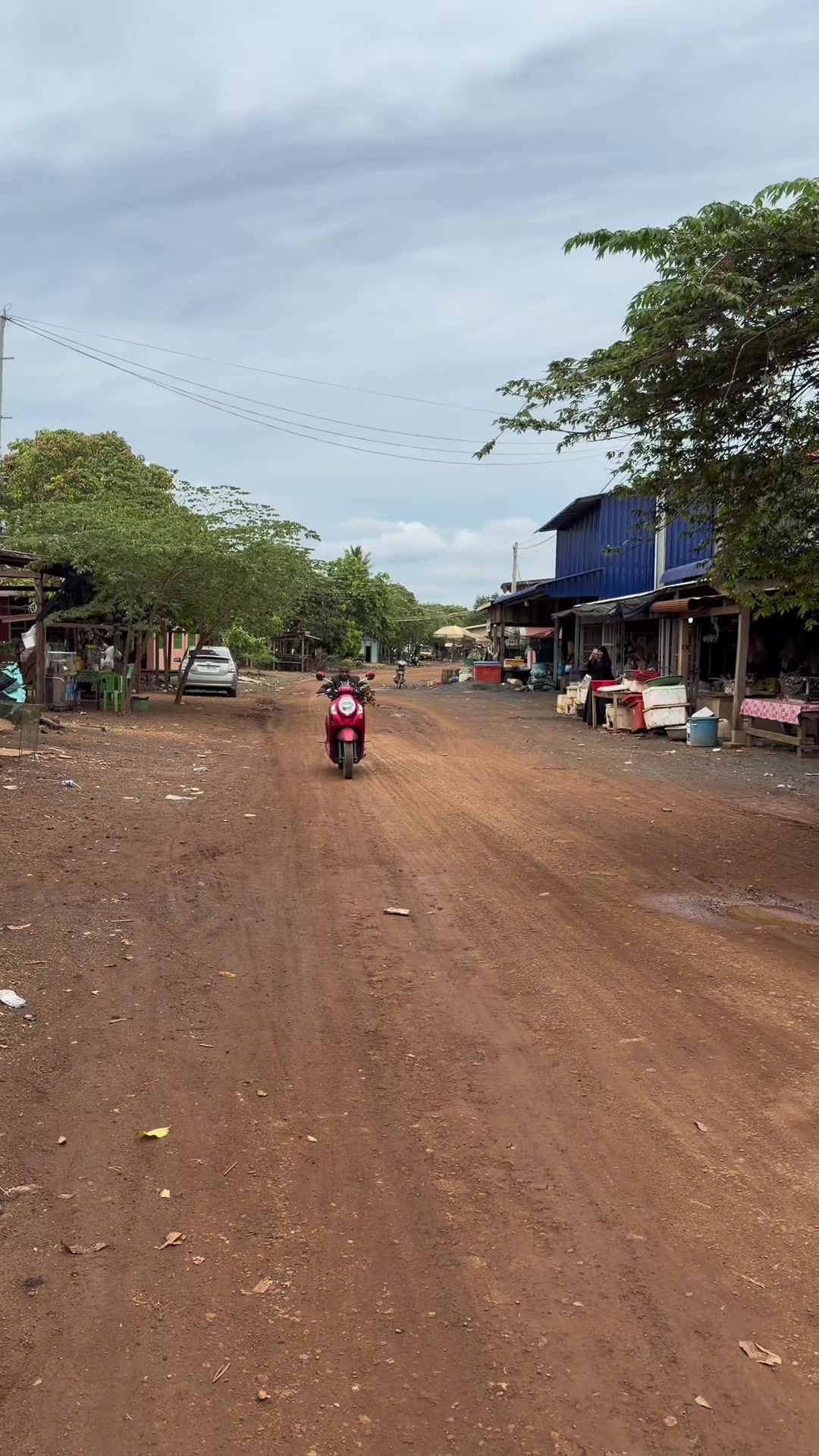 @គ្រូតូច