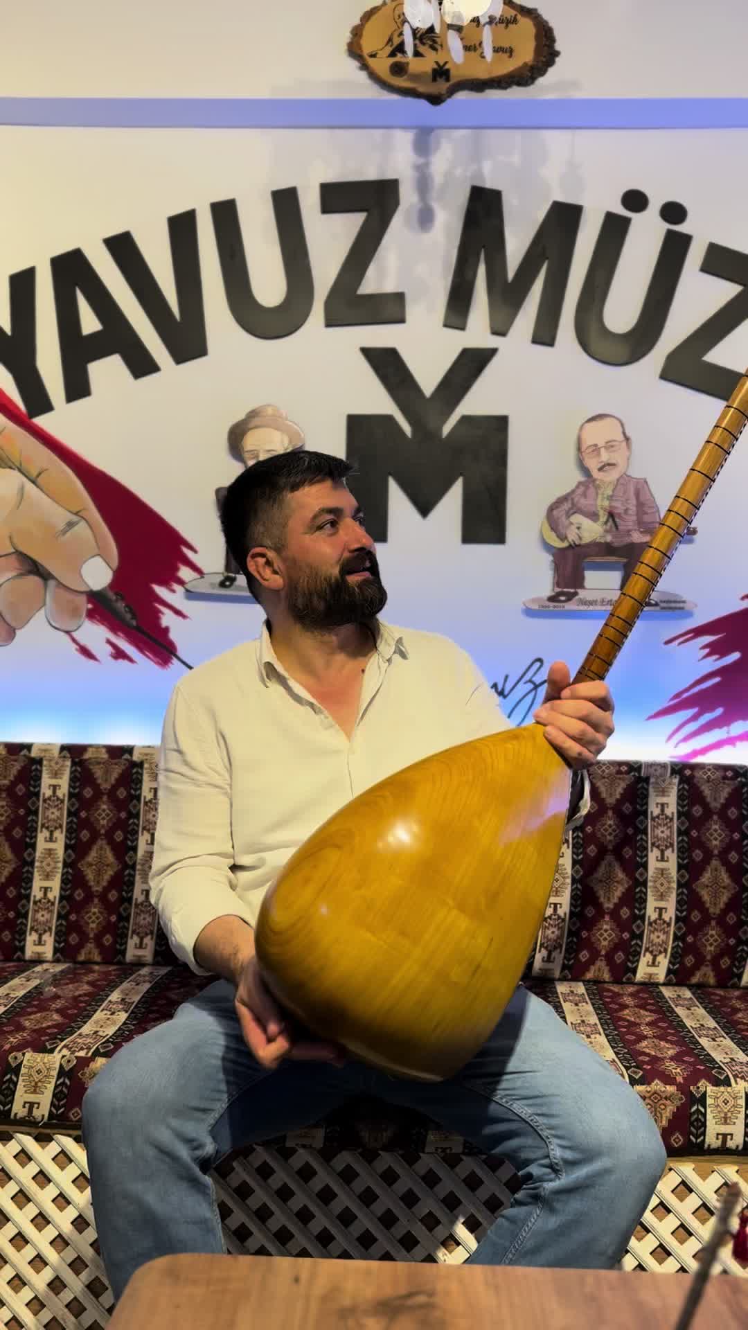 @&Ouml;mer Yavuz