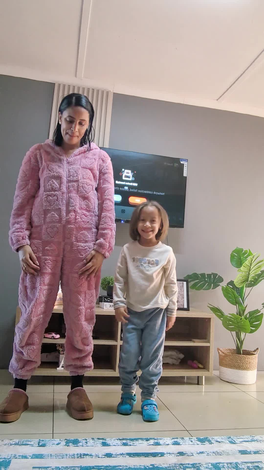 @Lady R| The Mom🌼|DIY ᥫ᭡