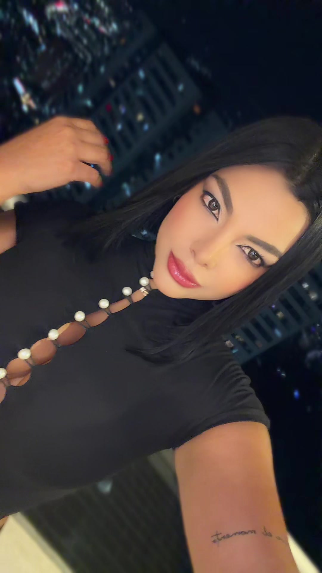 @adrihurtadob