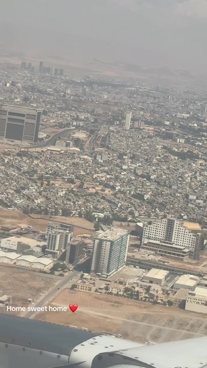 @Faiza 🦋1111